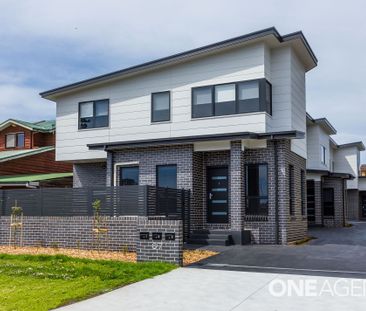 2/67 Parkes Street - Photo 1