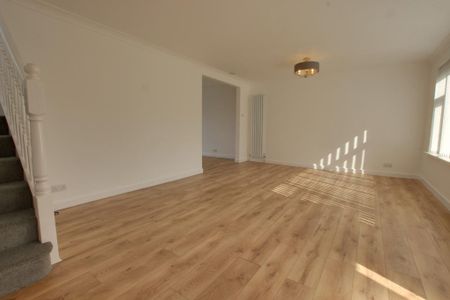 3 bedroom house to rent - Photo 3
