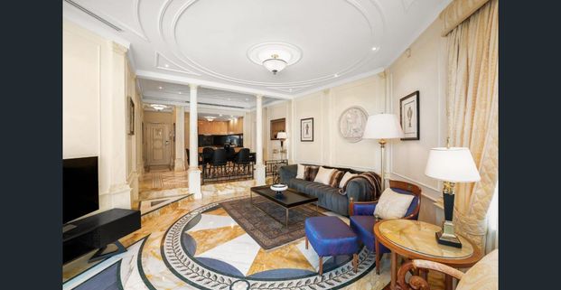 Rare Opportunity to rent this exclusive Luxury Condominium in the Gold Coast - Photo 1