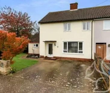 3 bedroom end of terrace house to rent - Photo 1