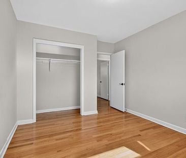 For Lease - 964 Connaught Avenue, Britannia Heights - Queensway Ter... - Photo 1