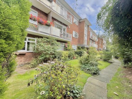 2 bedroom flat to rent - Photo 4