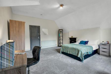 7 bedroom house to rent - Photo 3