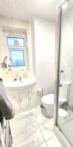 3 Bed Maisonette, Whitlock Drive, SW19 - Photo 4