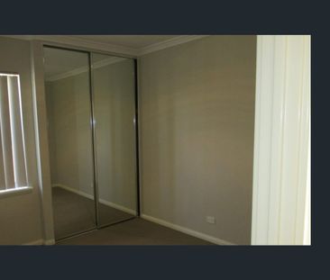 Three Bedroom Home - Photo 5