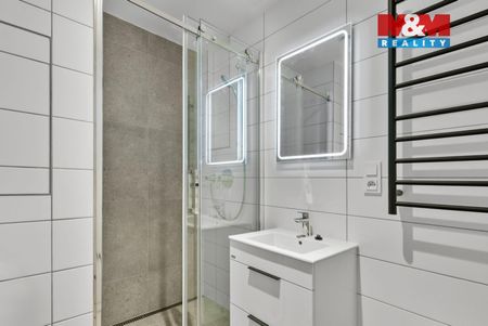 Pronájem bytu 1+1 36 m², Na Pískovně 666, Liberec - Fotografie 3
