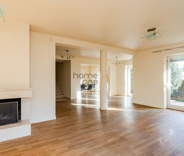 Wolnostojący | 4 sypialnie | 3 łazienki | Ogród - Zdjęcie 1