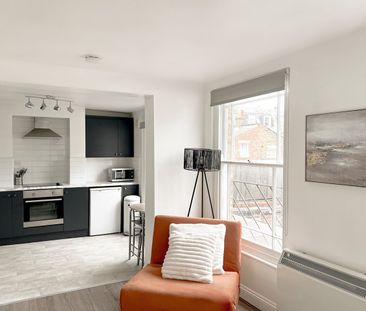 1 Bed Flat, Roman Road, E3 - Photo 5