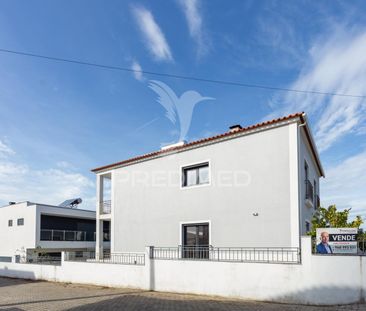 Moradia t5 isolada p/arrendar - Photo 4