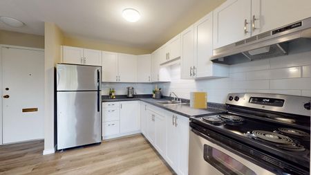 One Bedroom Apartment - Photo 4