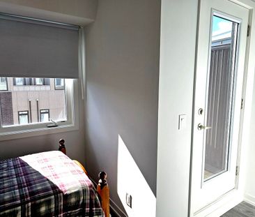 For Lease - 10 Spruce Pines Crescent Unit# Room2, Toronto, Ontario - Photo 6