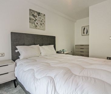 Middlewood Plaza, Craven Street, Salford - Photo 5