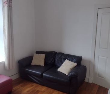 1 Bed Flat, Hardgate, AB11 - Photo 2
