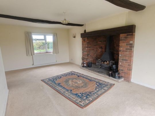 4 bedroom detached house to rent - Photo 1