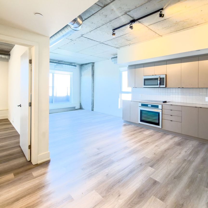 For Lease - 770 Somerset Street Unit# 708, West Centre Town, Ontario - Photo 1