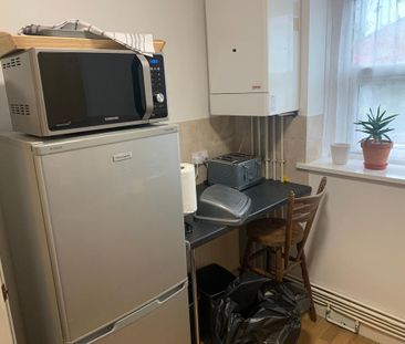 Studio to rent - Photo 4