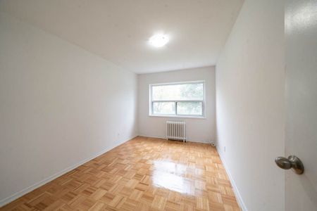 For Lease - 2035 Prospect Street Unit# 21, Burlington, Ontario - Photo 3