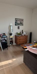 - GENT - Lichtrijke studio nabij Rabot - Photo 3