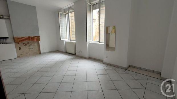 Location Appartement 1 pièce 32m² NEVERS 58000 - Photo 1