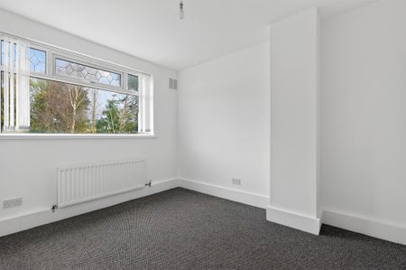 29 Fernagh Road, NEWTOWNABBEY, BT37 0DF - Photo 4