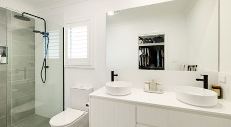 Escape to Paradise: Your Dream Home Awaits in Bonnells Bay! - Photo 5