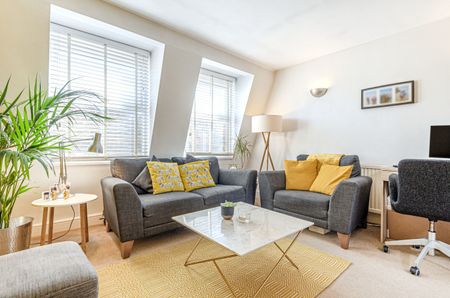 2 Bed Flat, Dalling Road, W6 - Photo 3