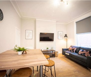 6 bedroom house to rent - Photo 3