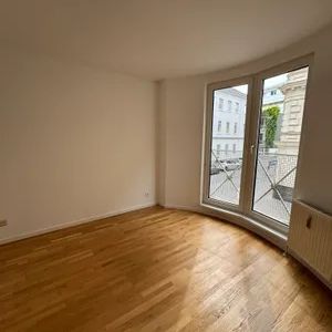 Klimaanlage! Provisionsfrei! Helle, neu renovierte 3-Zimmer Wohnung in AKH-Nähe - Foto 1