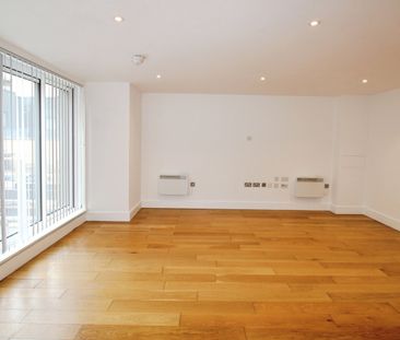 Hardwicks Square, London, SW18 4NB - Photo 1