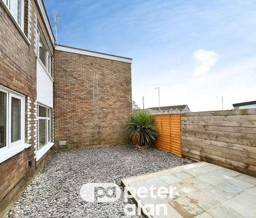 Tairfelin, Bridgend, CF31 - Photo 5