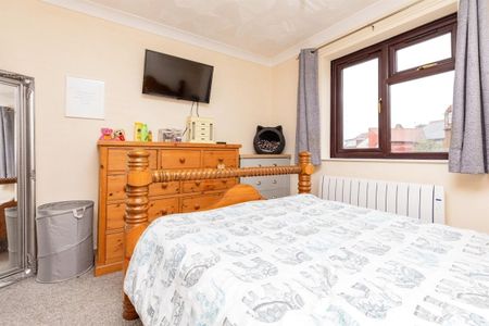 Salisbury Road, CROMER - Photo 3