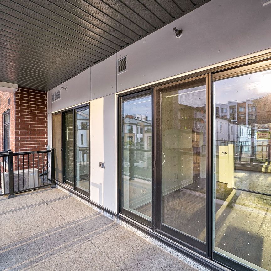 For Lease - 135 CANON JACKSON Drive Unit# 204, Toronto, Ontario - Photo 1