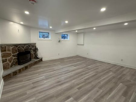 For Lease - 132 Meadowbank Road, Toronto, Ontario - Photo 5