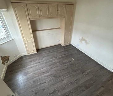 Room in a Shared House, Digby Road, IG11 - Photo 1