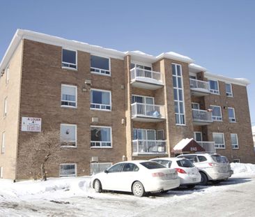 302 · 2e étage - Photo 3