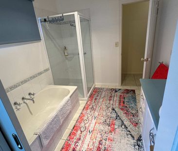 PERFECTLY POSITIONED QUIET 2 BEDROOM TOWNHOUSE WITH COURTYARD - Photo 1