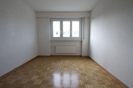 Appartement rénové de 4 pièces avec balcon - Foto 4