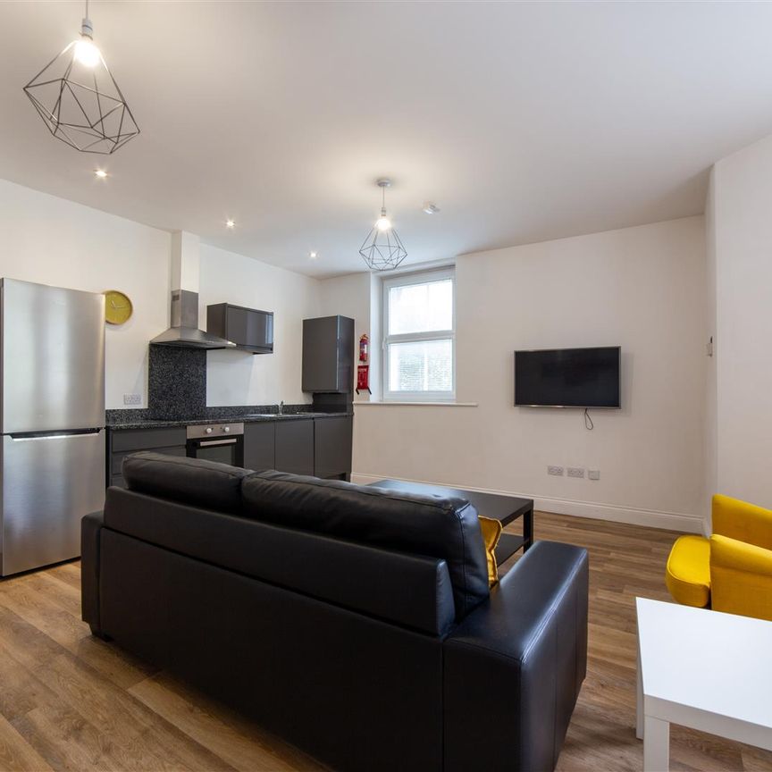 2 bed apartment to rent in Osborne Terrace, Newcastle Upon Tyne, NE2 - Photo 1