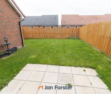 4 Bedroom House - Photo 4