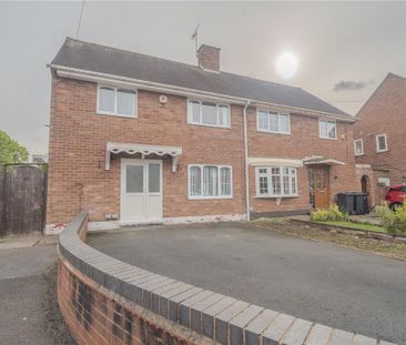 3 bedroom semi-detached house to rent - Photo 2