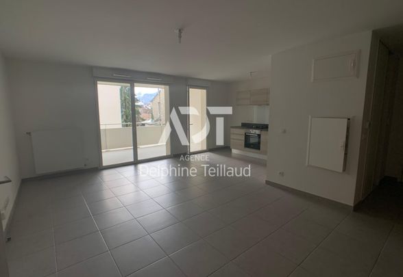 Appartement T3 à GRENOBLE - Photo 1