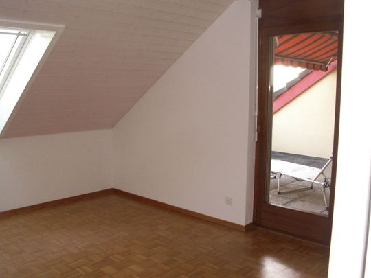 "139m2 Wohnung + Terrasse + Hobbyraum" - Photo 1