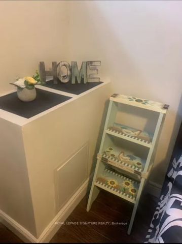 10 Sanford Crescent #Bsmt 1 - Photo 3