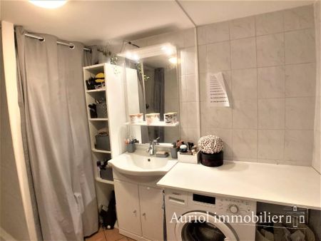 Location Appartement 2 pièces 67m² AURIOL 13390 - Photo 2