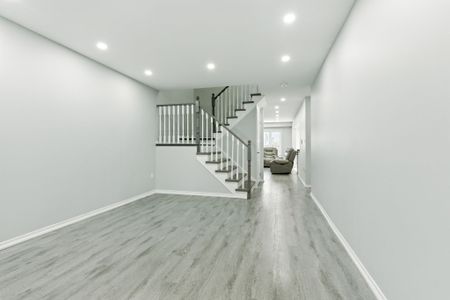 For Lease - 16 Froggy Drive, Thorold, Ontario - Photo 4