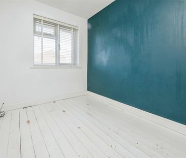 Daking Avenue, Sudbury, Boxford - Photo 6