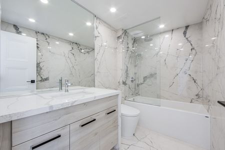 For Lease - 400 Walmer Road Unit# PH4, Toronto, Ontario - Photo 5