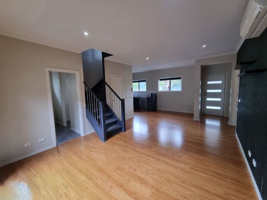 Amazing Townhouse! - Photo 1