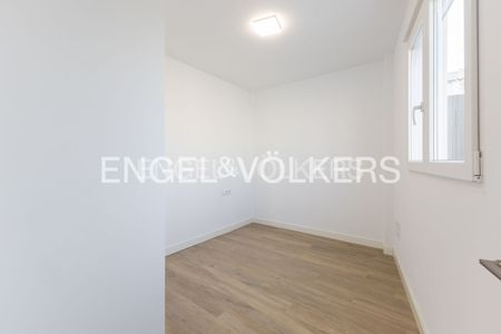 Apartamento de alquiler en Sant Francesc - Photo 2