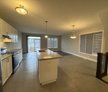 For Lease - 14 Sportsman Hill Street Unit# Upper Level, Kitchener, ... - Photo 6